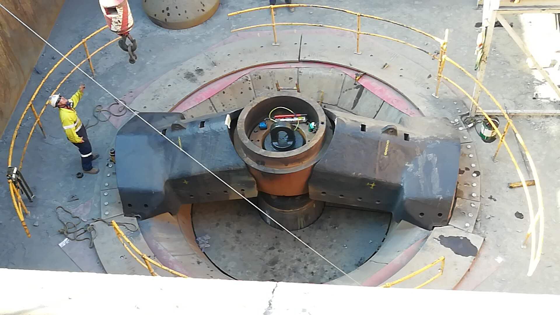 现场上马鞍安装